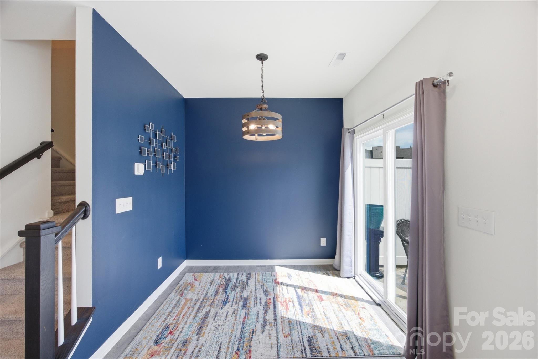 2037 Crooked Oak Lane — York