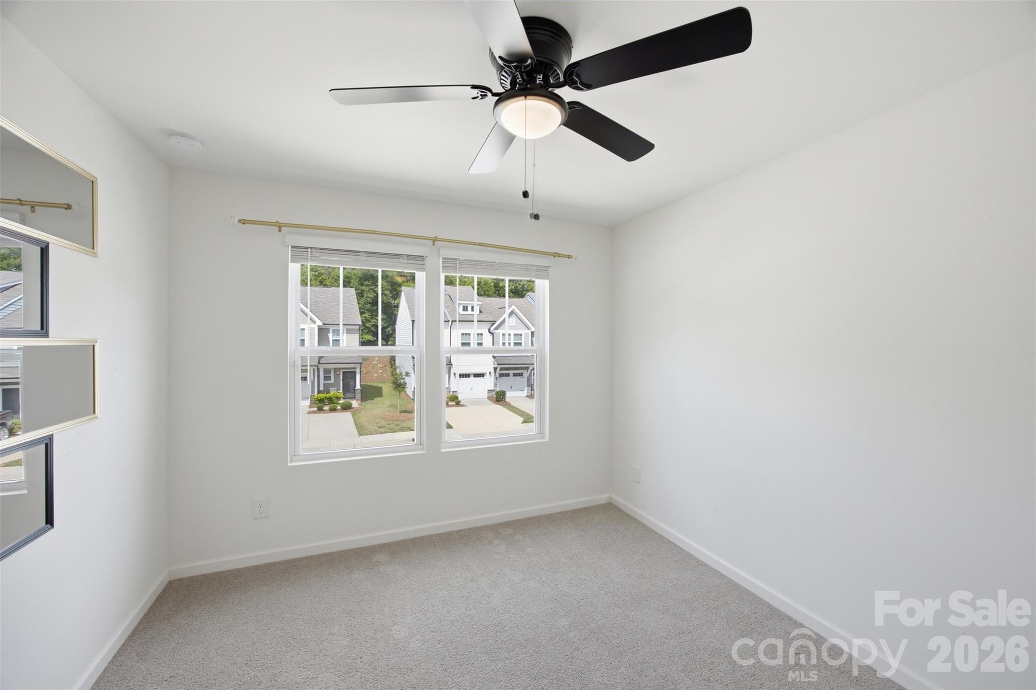 2037 Crooked Oak Lane — York