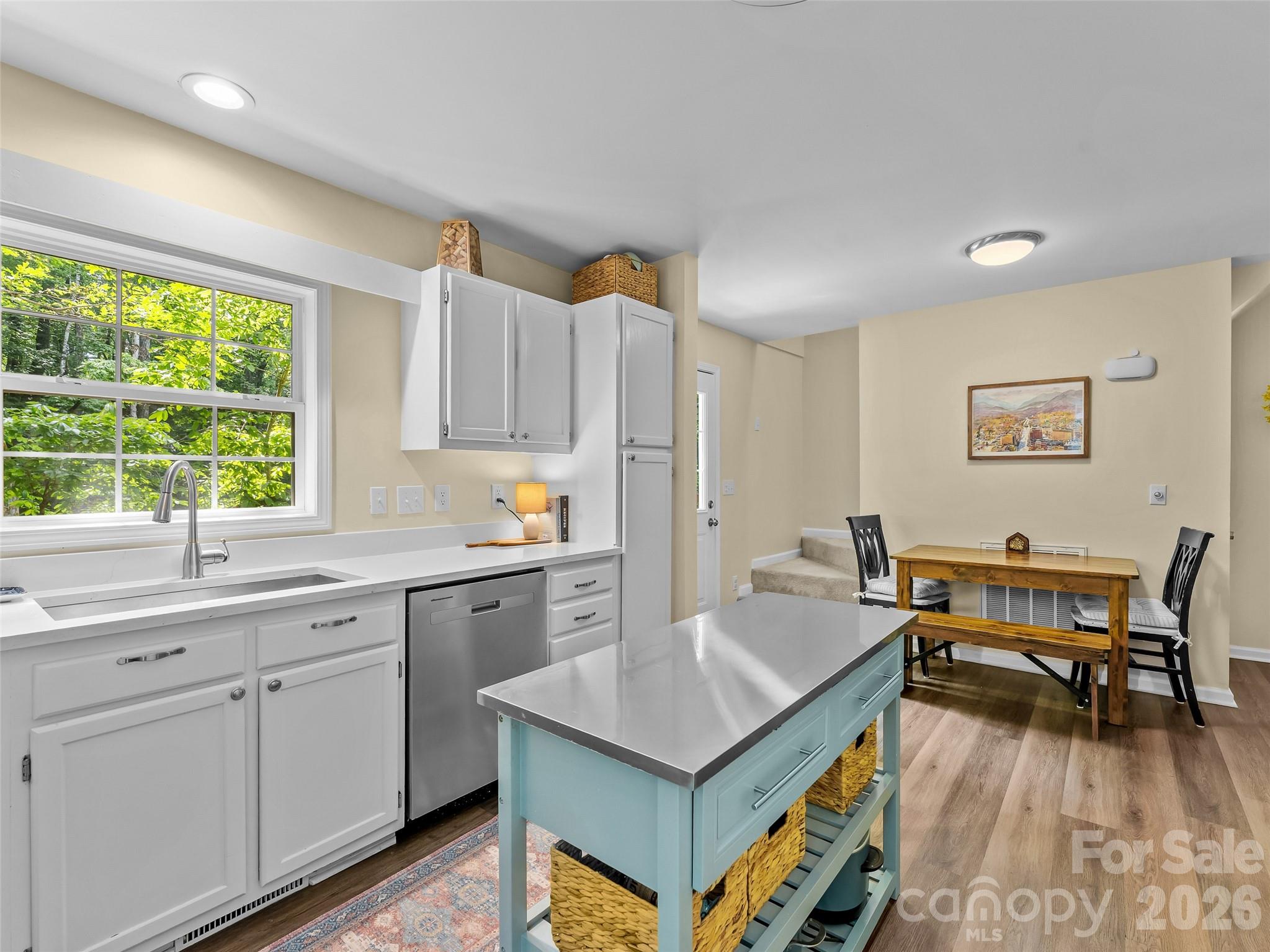 53 Honeysuckle Ridge Road — Pisgah Forest