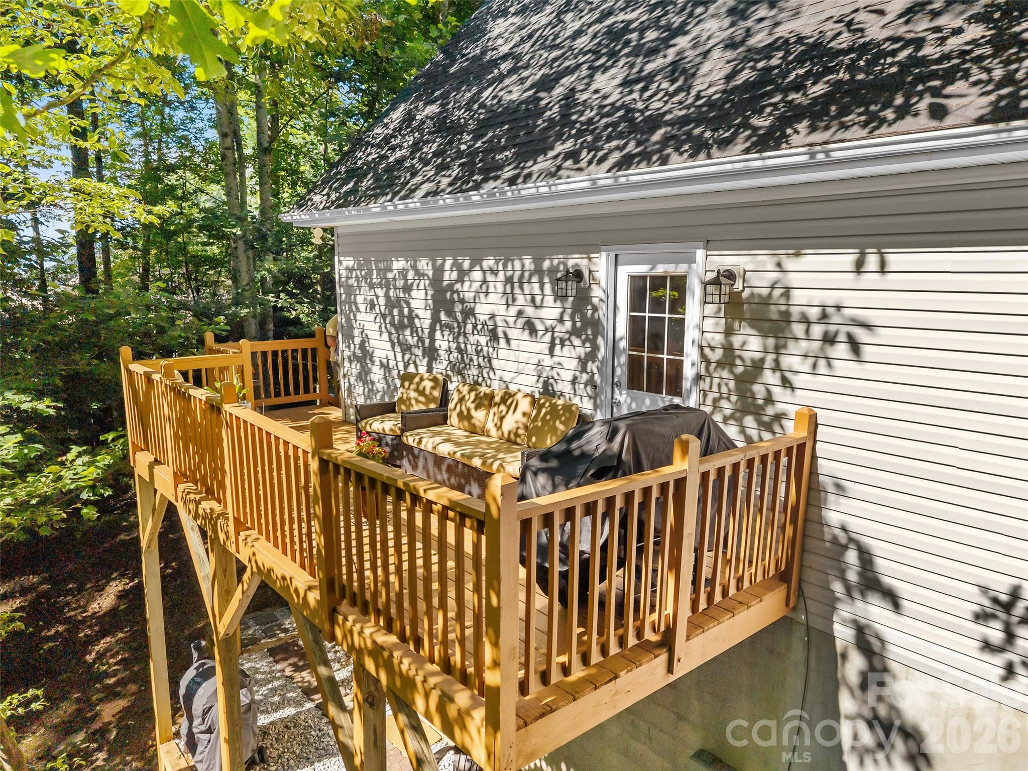 53 Honeysuckle Ridge Road — Pisgah Forest