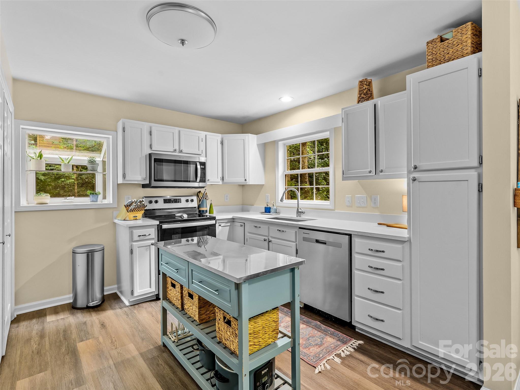 53 Honeysuckle Ridge Road — Pisgah Forest
