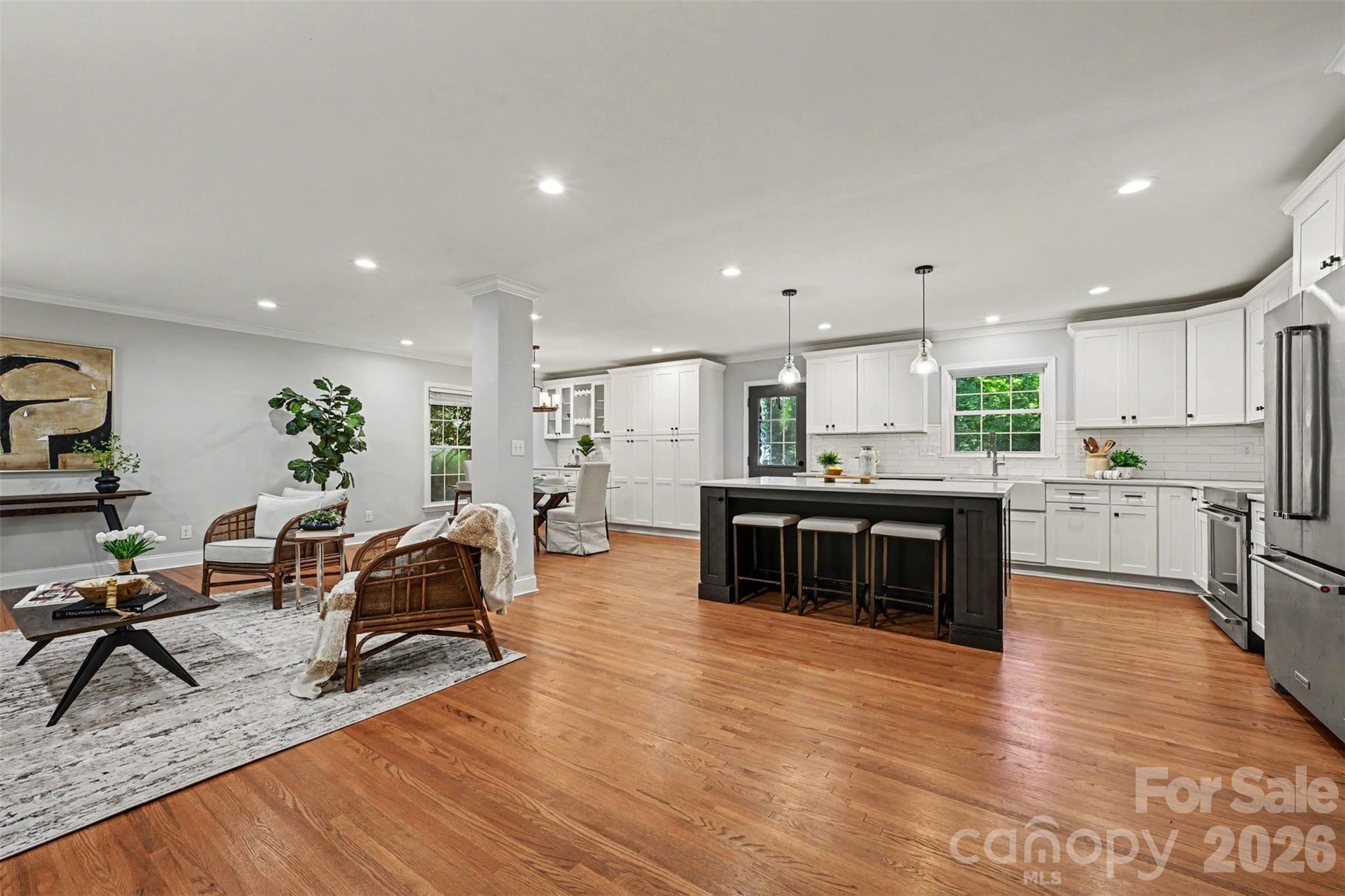 6207 Honegger Drive — Charlotte