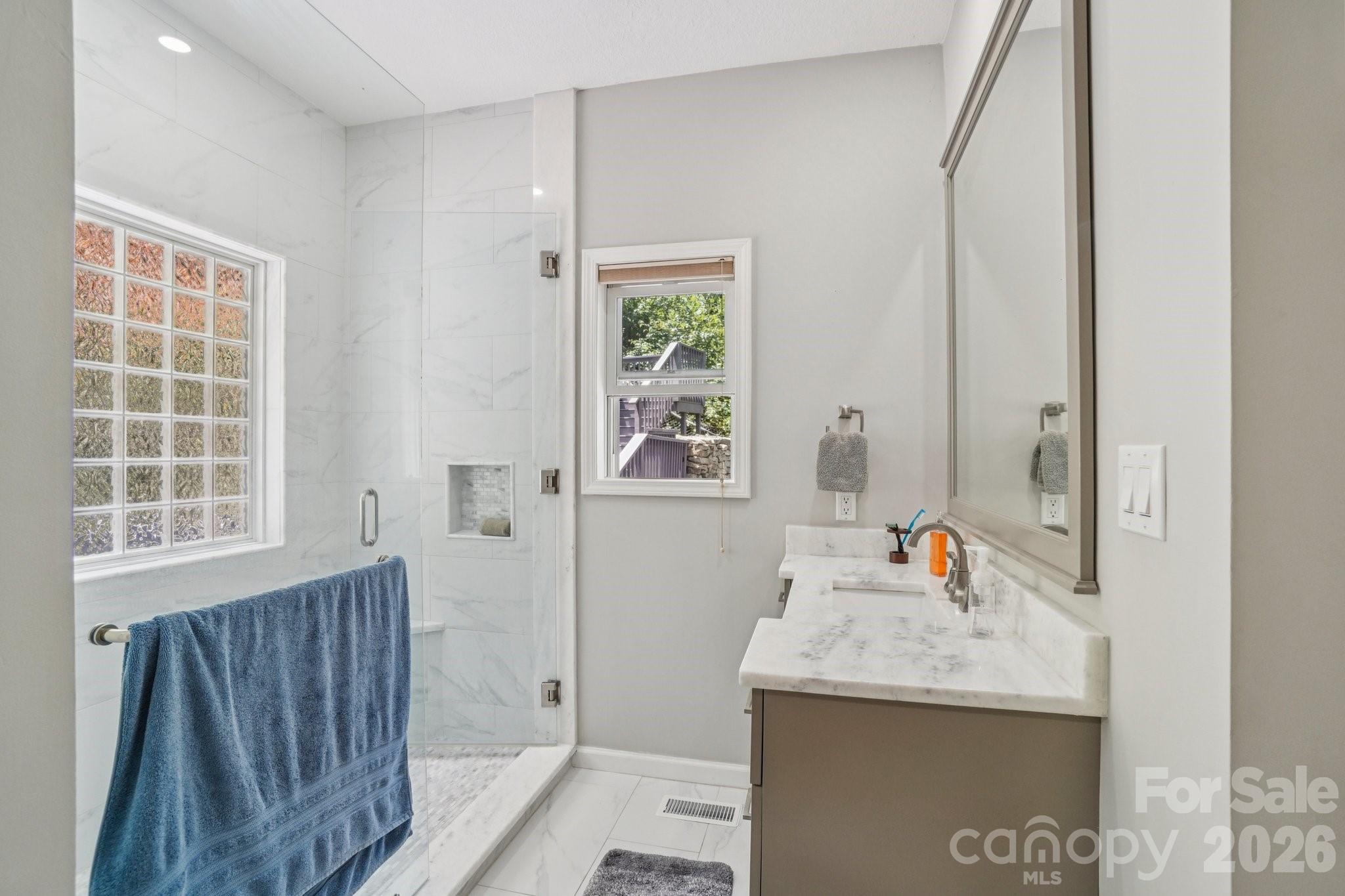 7 Higel Lane — Maggie Valley