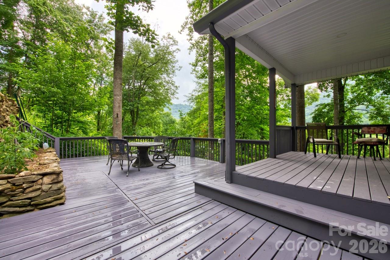 7 Higel Lane — Maggie Valley