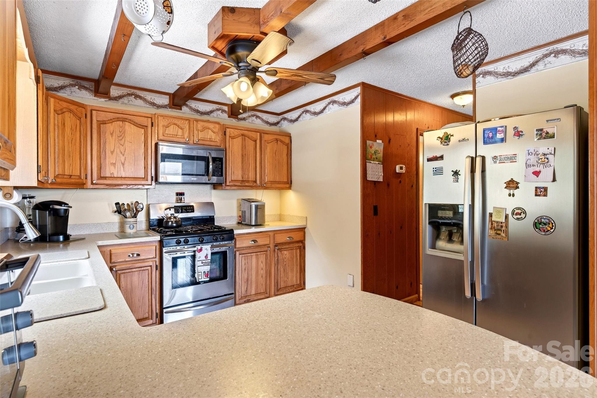 1347 Wipprecht Drive — Spruce Pine
