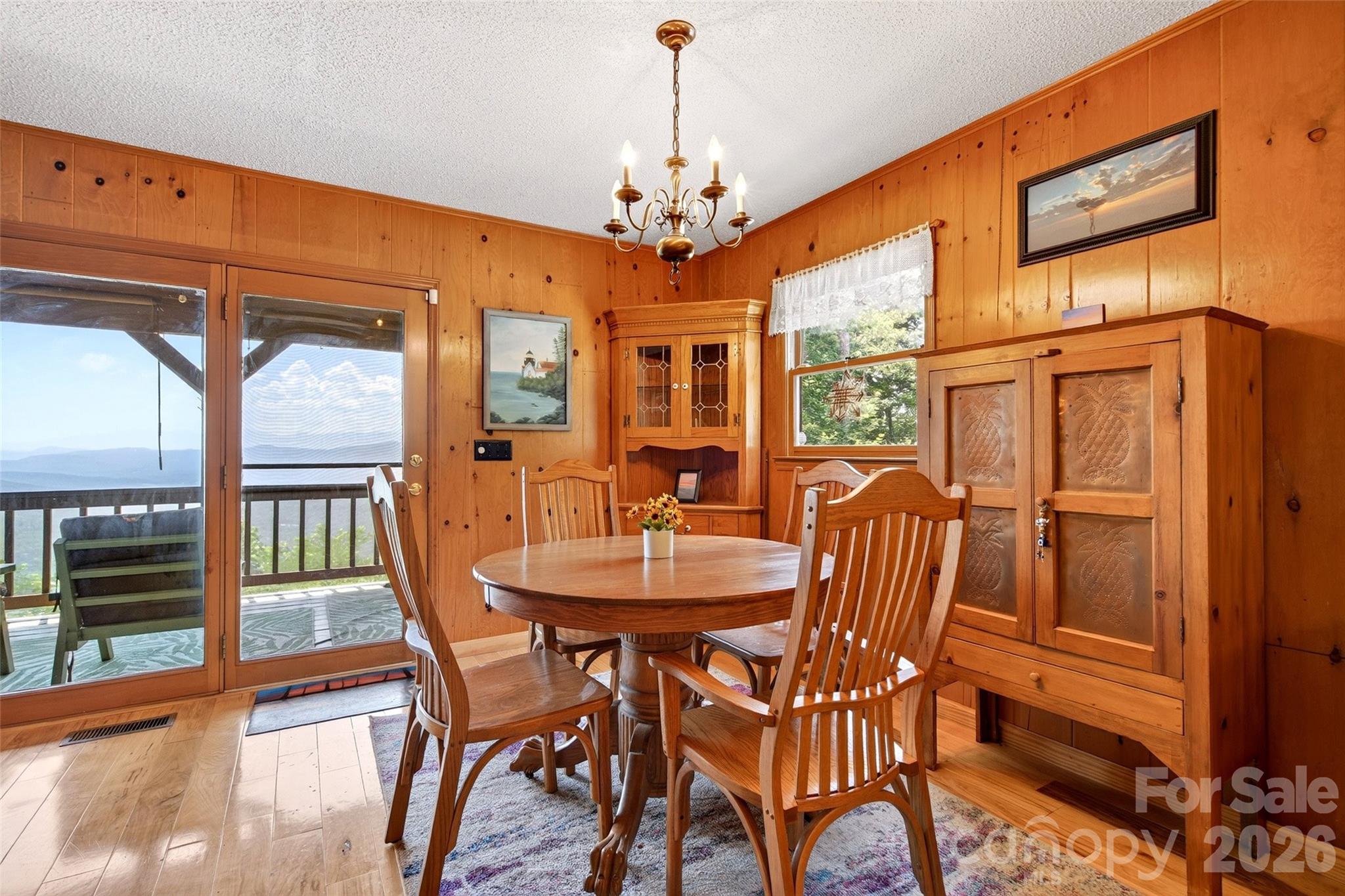 1347 Wipprecht Drive — Spruce Pine