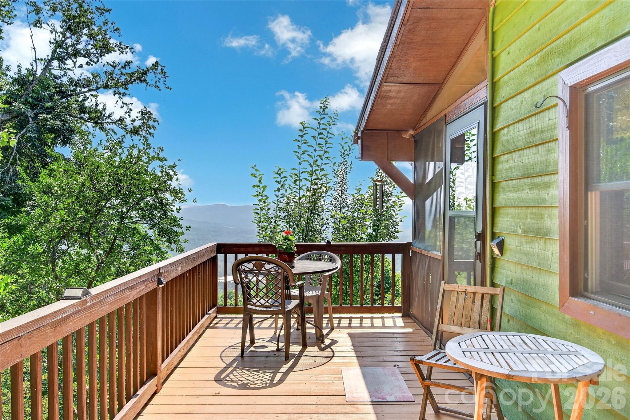 1347 Wipprecht Drive — Spruce Pine