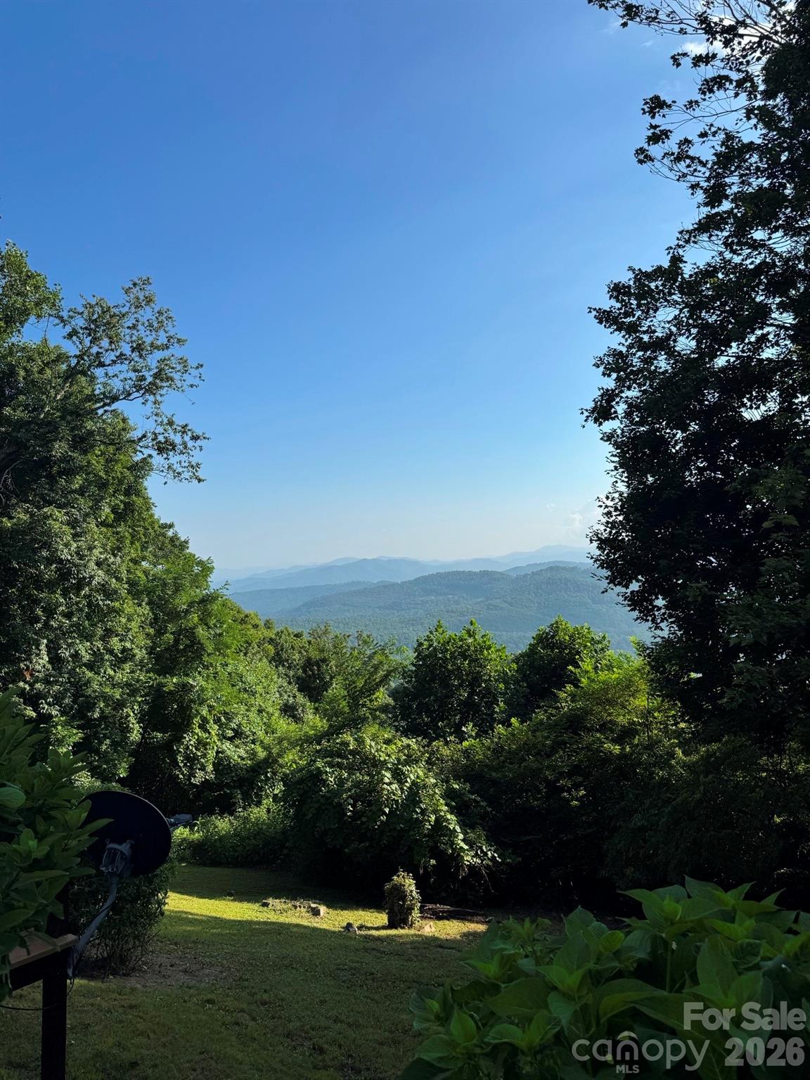 1347 Wipprecht Drive — Spruce Pine