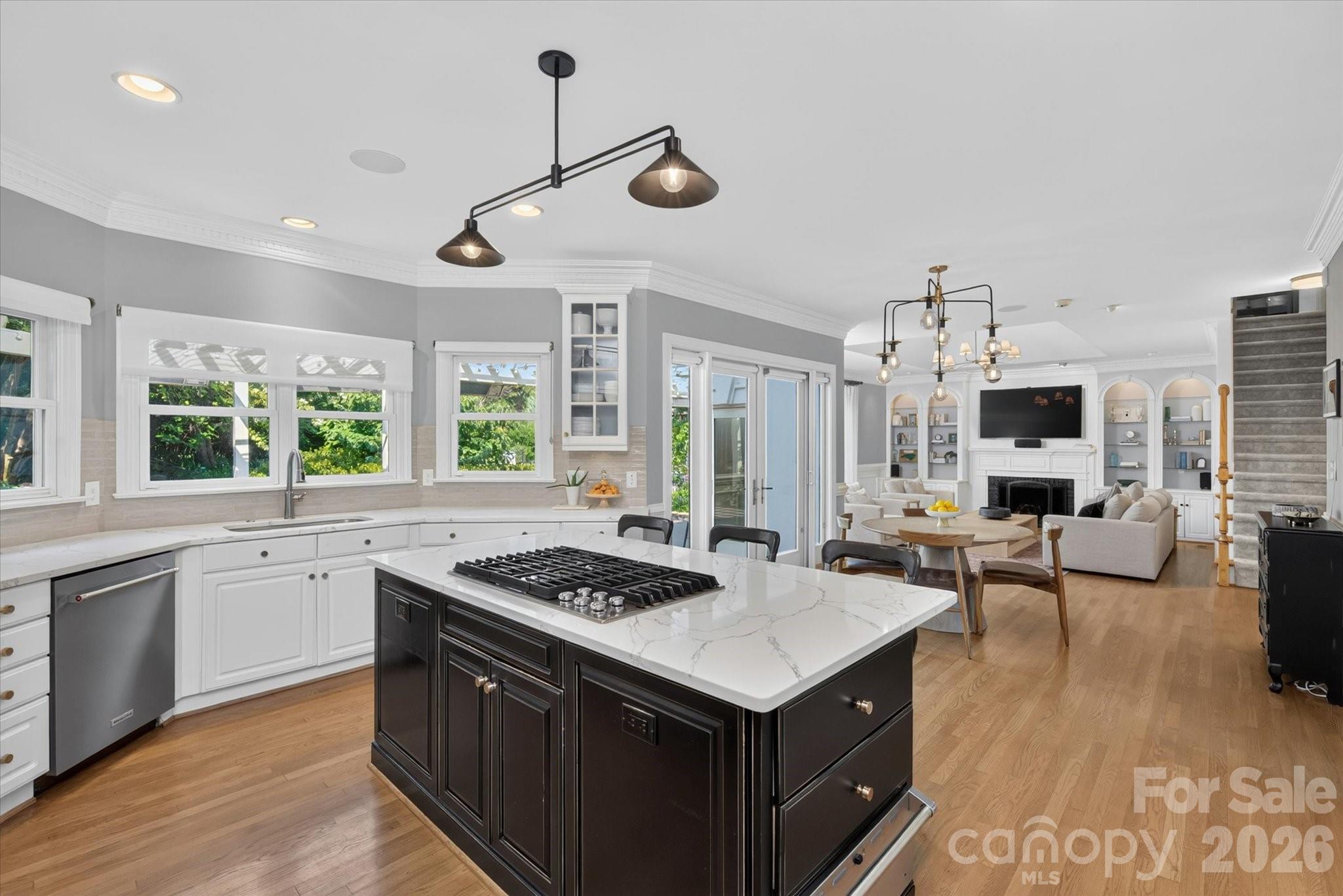 11423 Colonial Country Lane — Charlotte