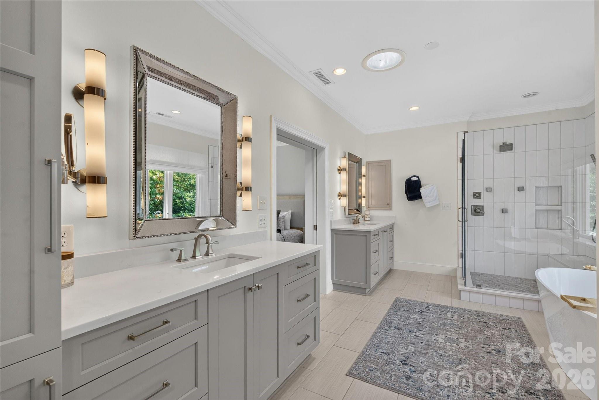11423 Colonial Country Lane — Charlotte