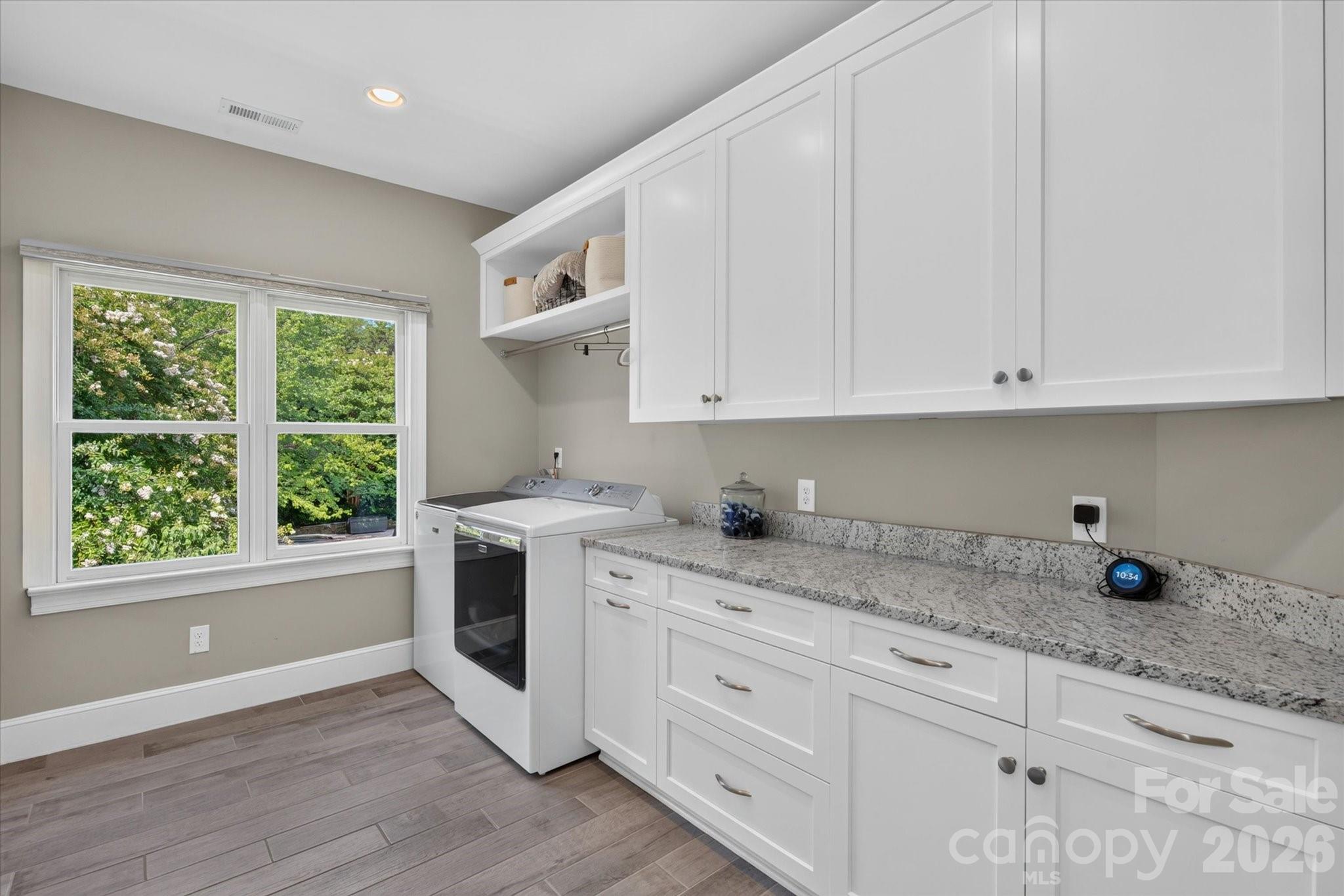 11423 Colonial Country Lane — Charlotte