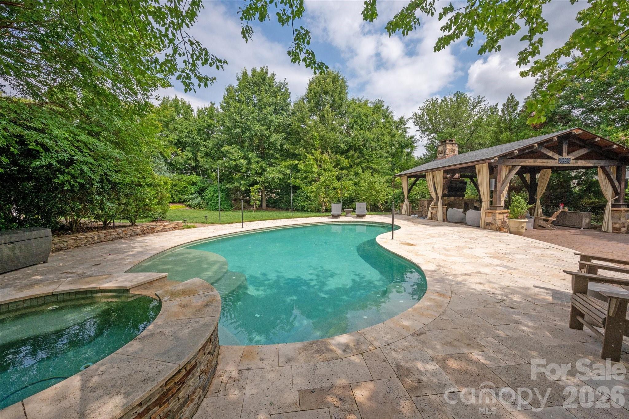 11423 Colonial Country Lane — Charlotte