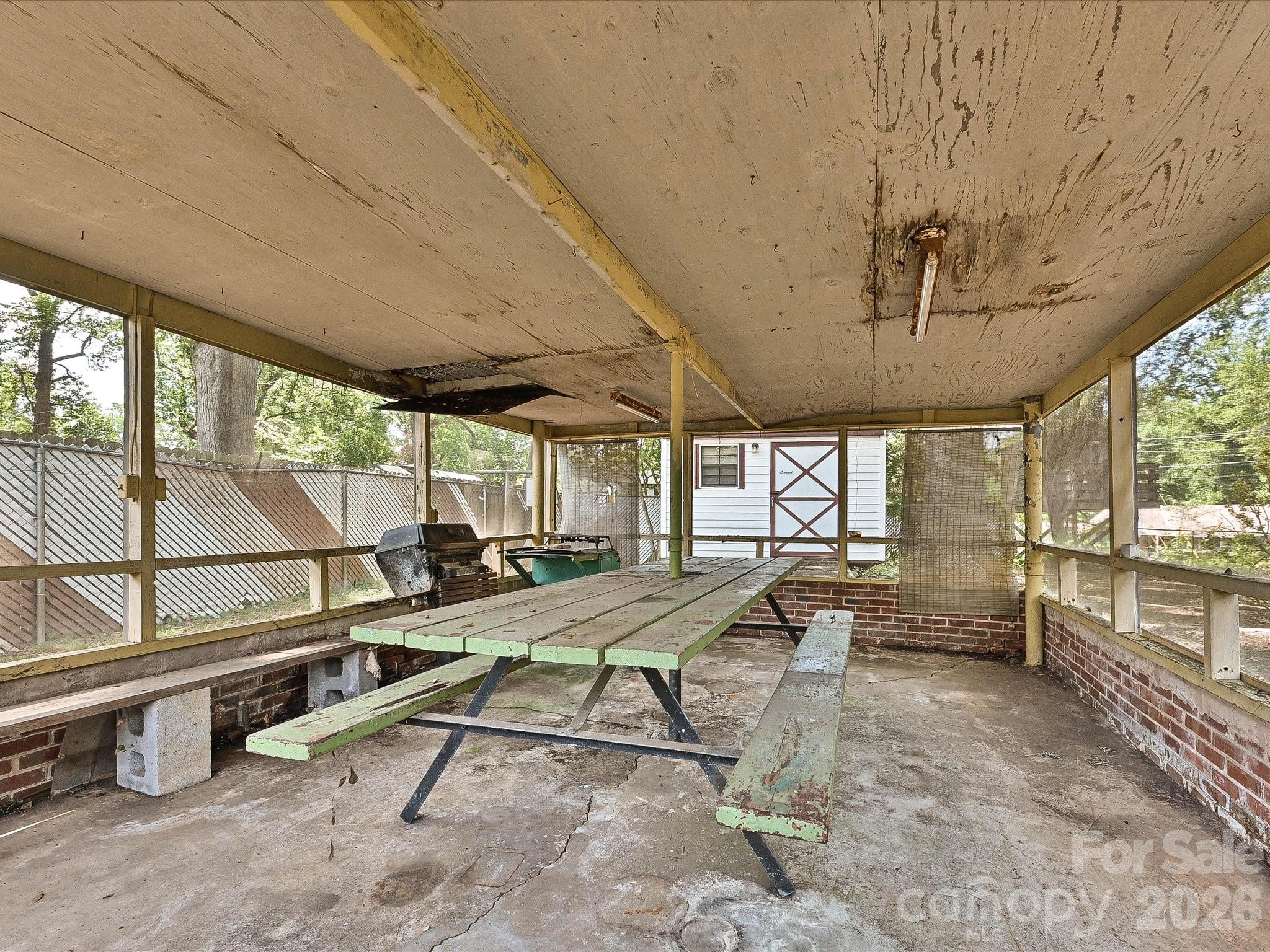 3000 Barfield Drive — Charlotte