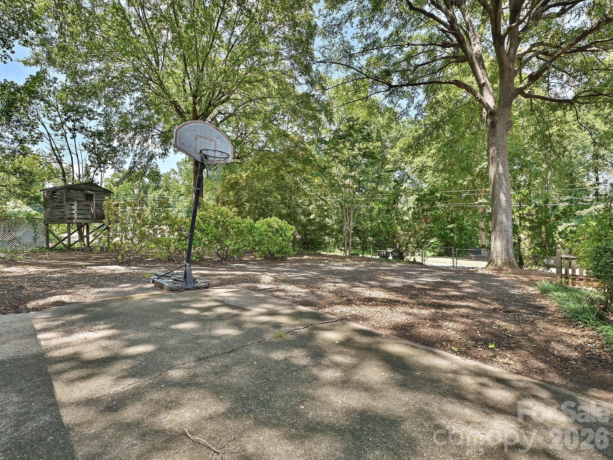 3000 Barfield Drive — Charlotte