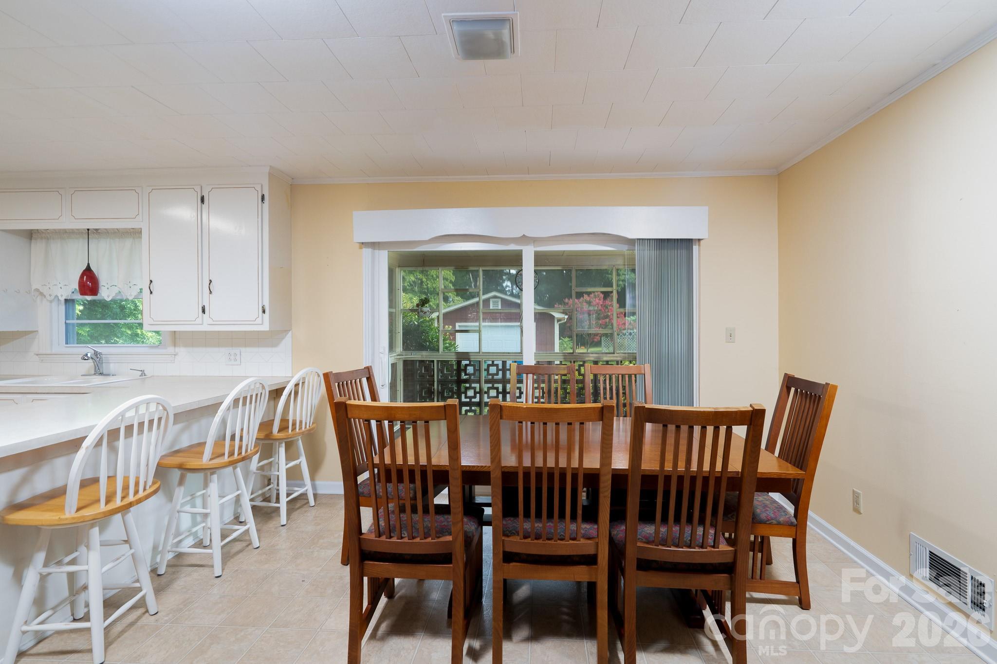 122 Lowder Road — Albemarle