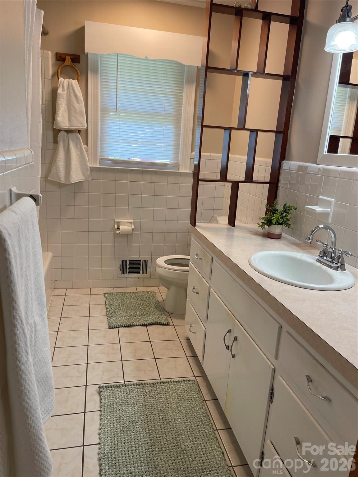 122 Lowder Road — Albemarle