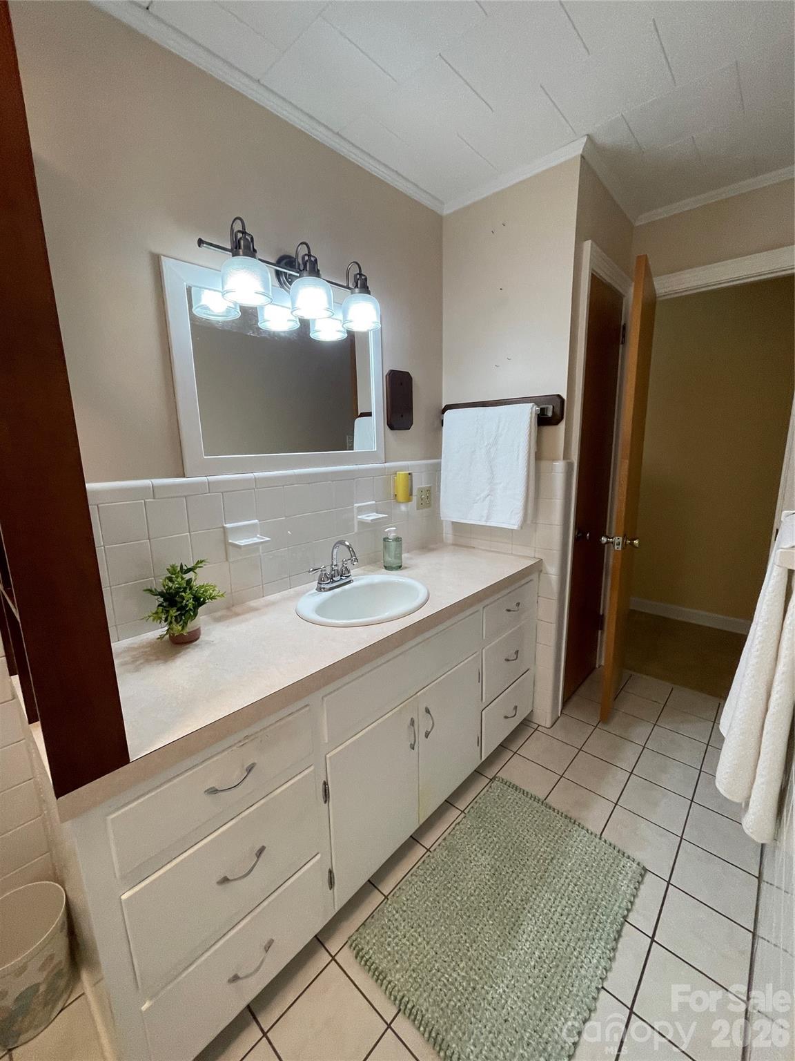 122 Lowder Road — Albemarle