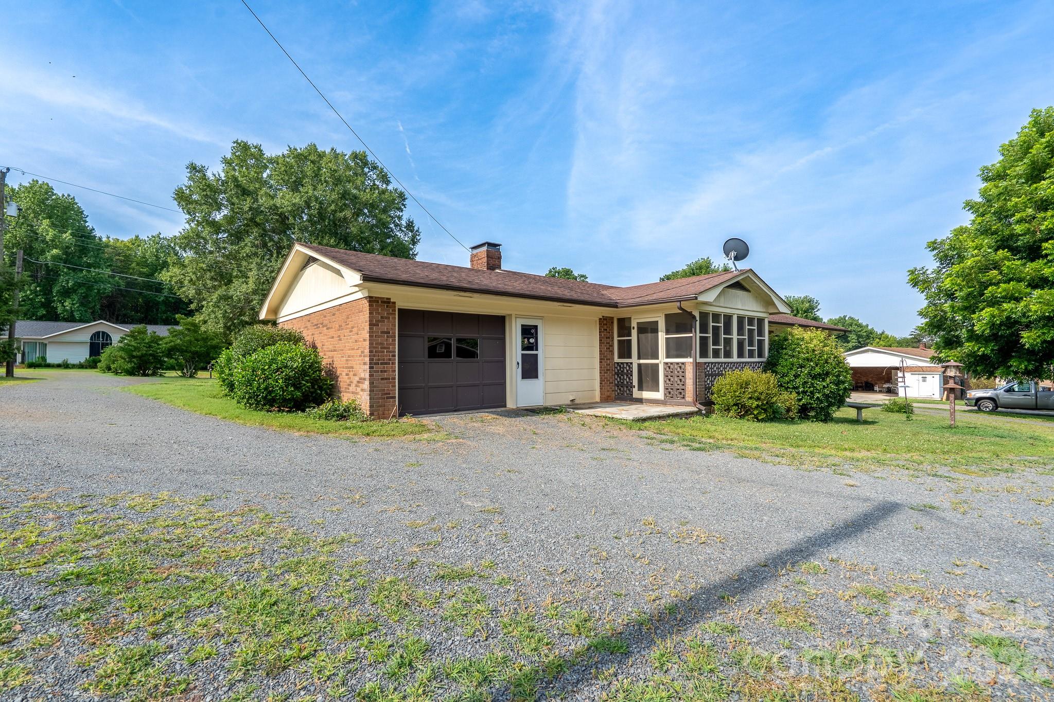 122 Lowder Road — Albemarle
