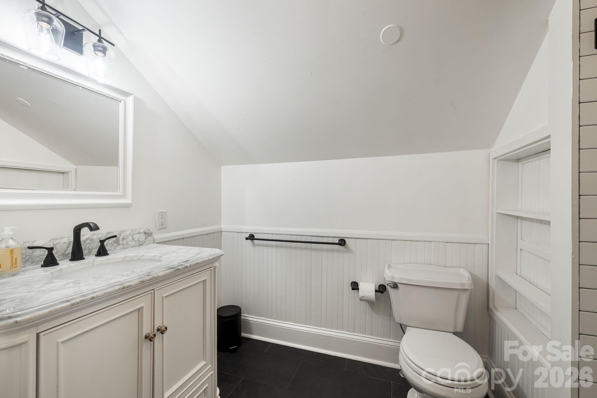 25 Saint Dunstans Circle — Asheville