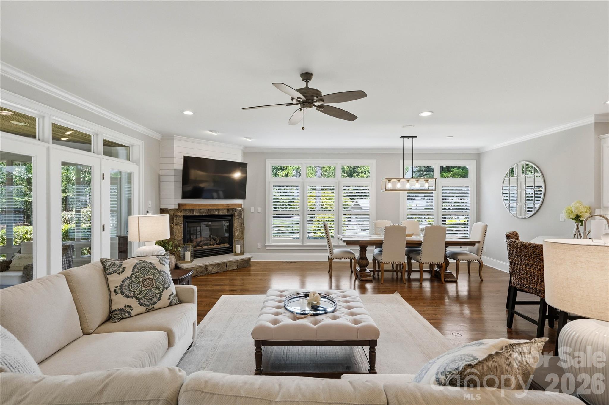 103 White Crest Court — Mooresville
