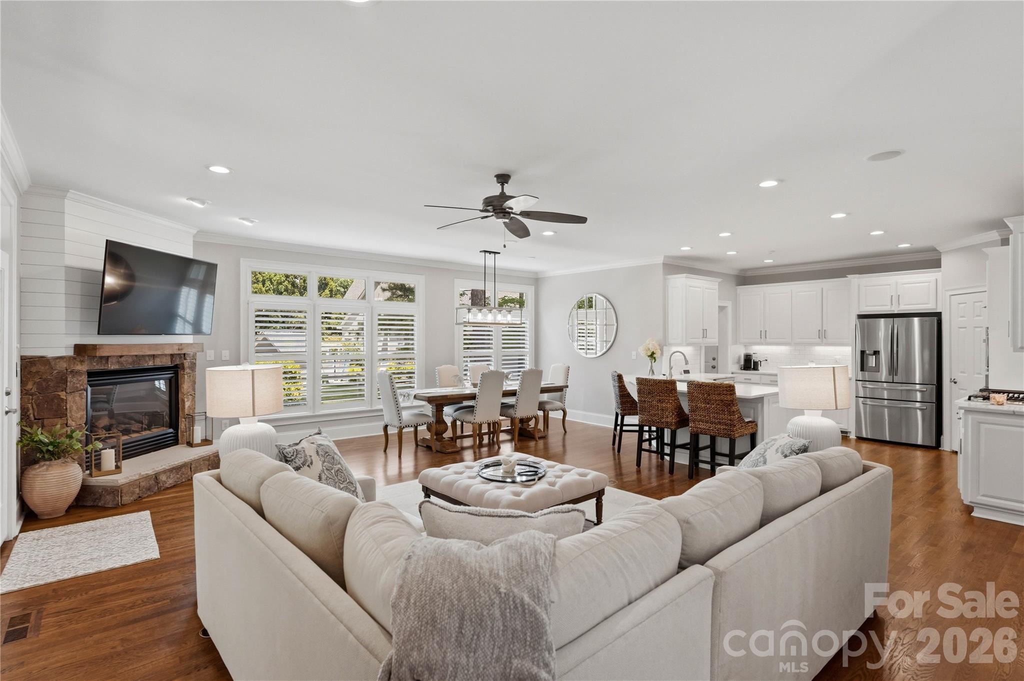 103 White Crest Court — Mooresville