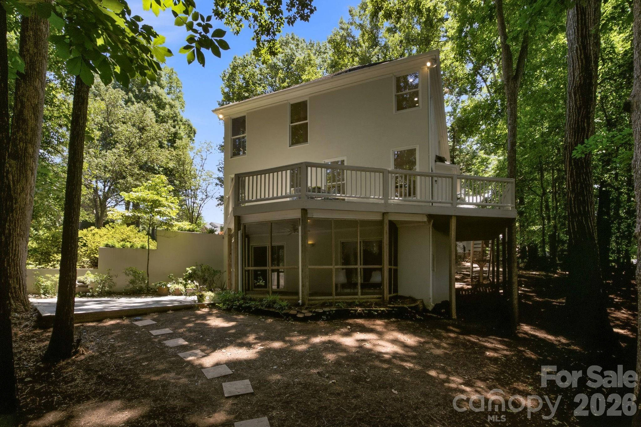 20011 Chapel Point Lane — Cornelius