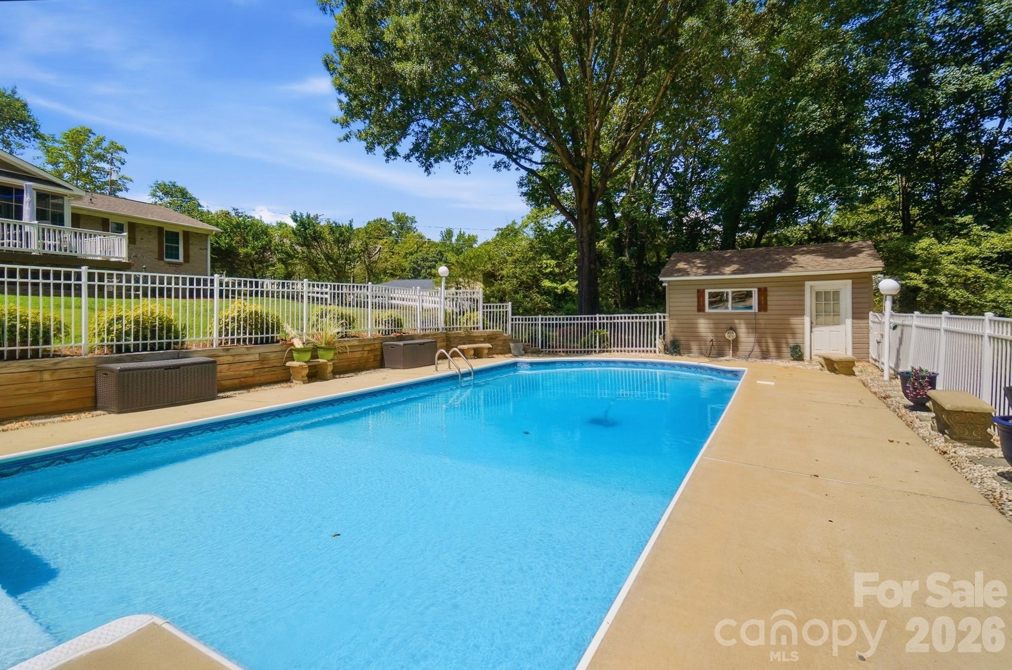 107 Mistywood Drive — Mount Holly