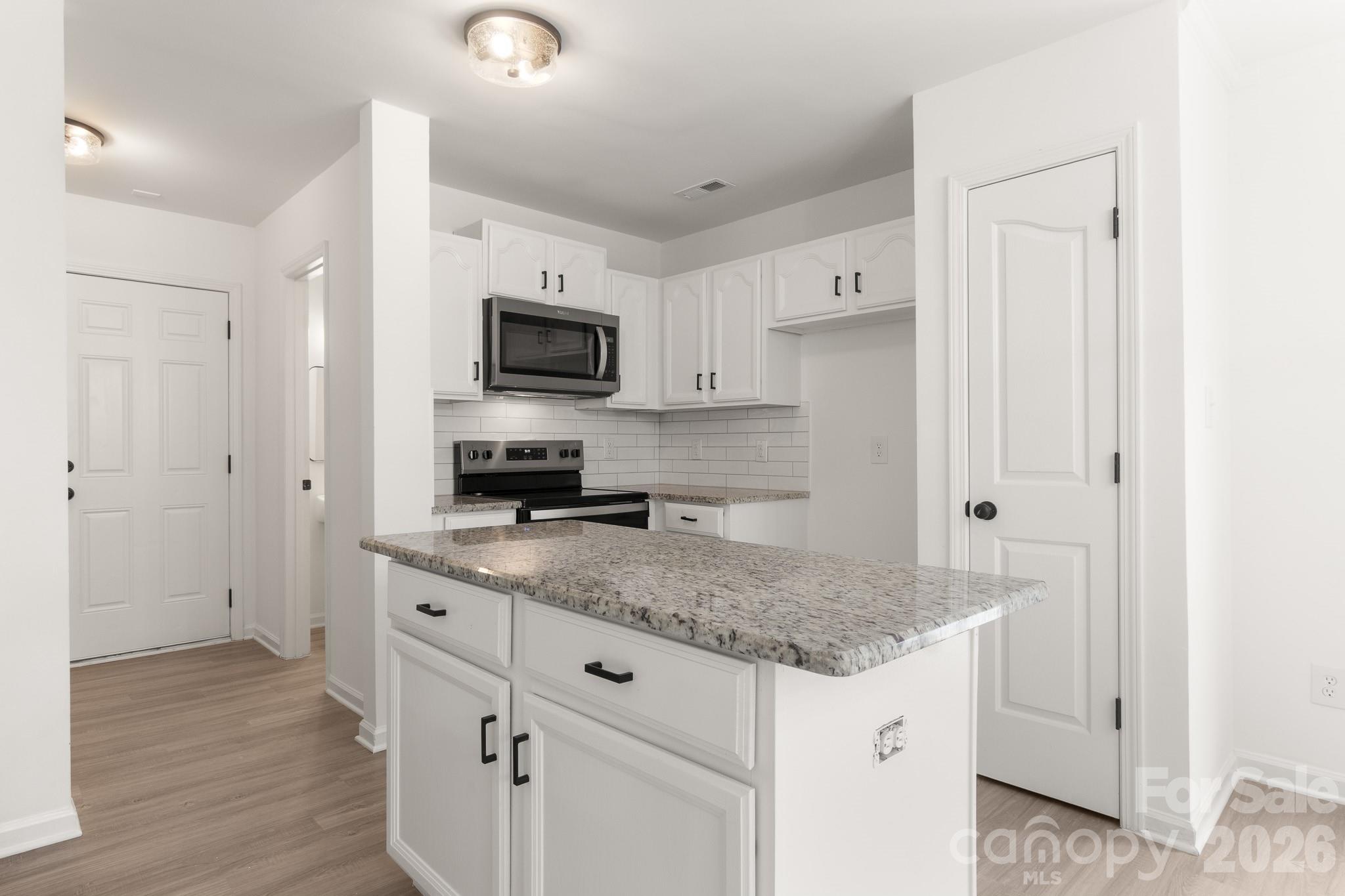 11125 Northwoods Forest Drive — Charlotte
