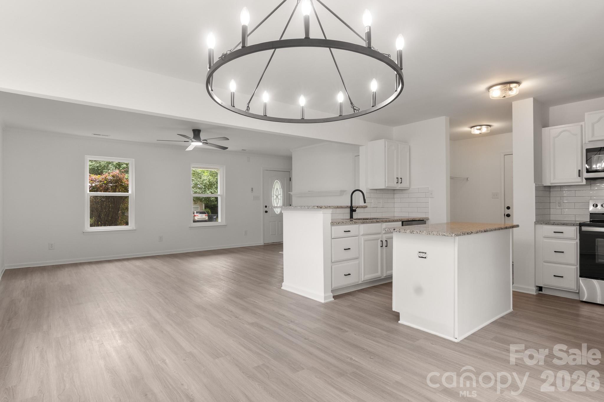 11125 Northwoods Forest Drive — Charlotte