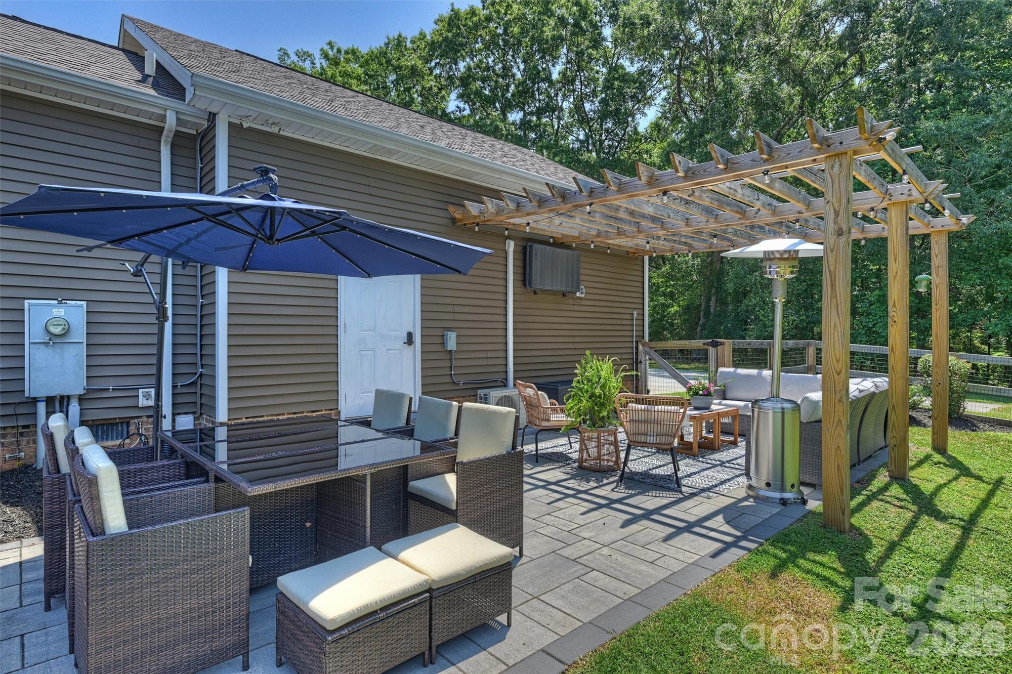 10943 Harrisburg Road — Fort Mill