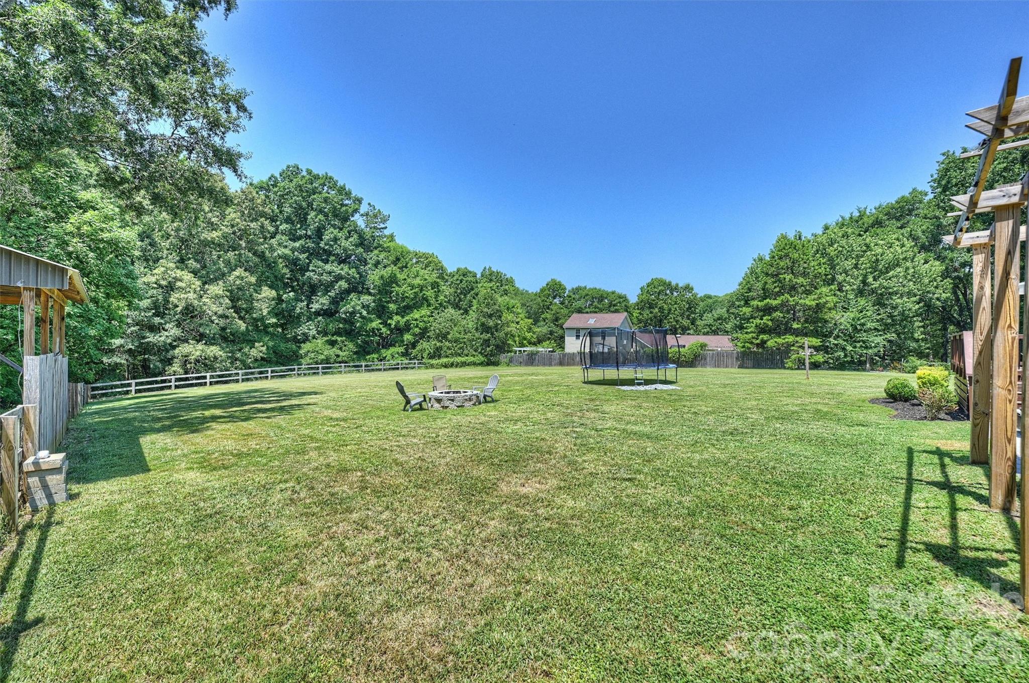 10943 Harrisburg Road — Fort Mill