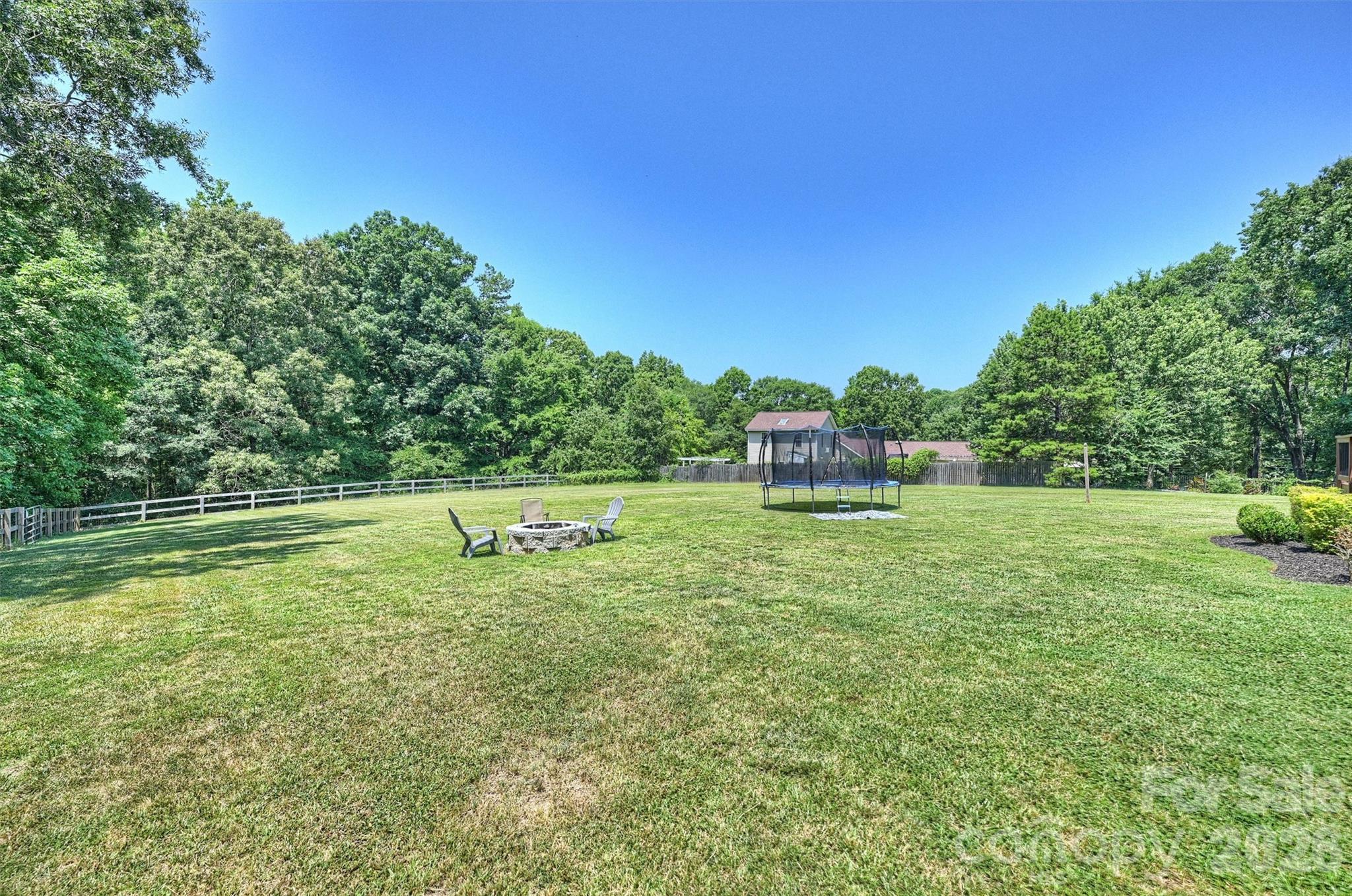 10943 Harrisburg Road — Fort Mill