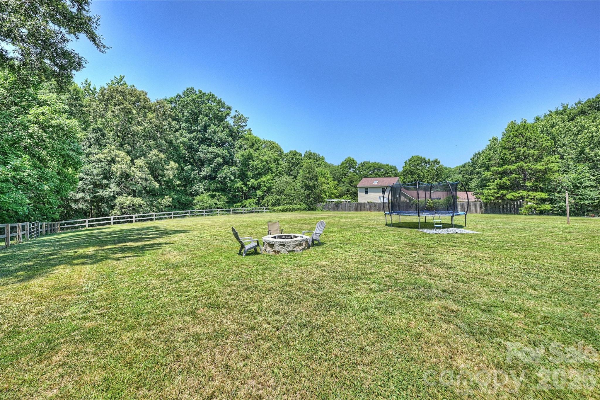 10943 Harrisburg Road — Fort Mill