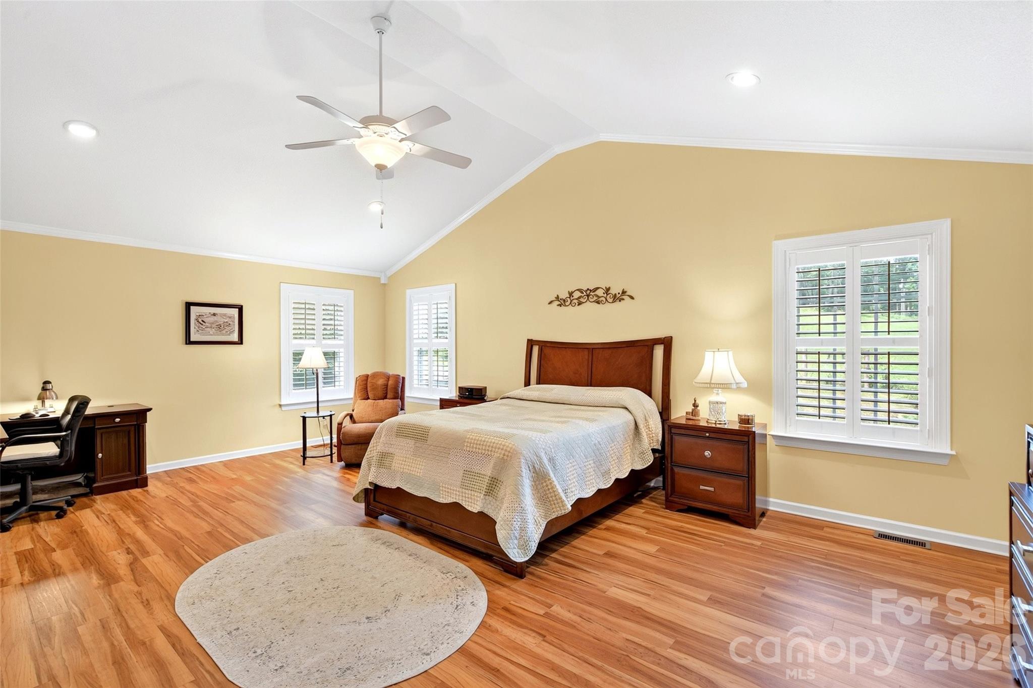 1174 Dale Road — Spruce Pine