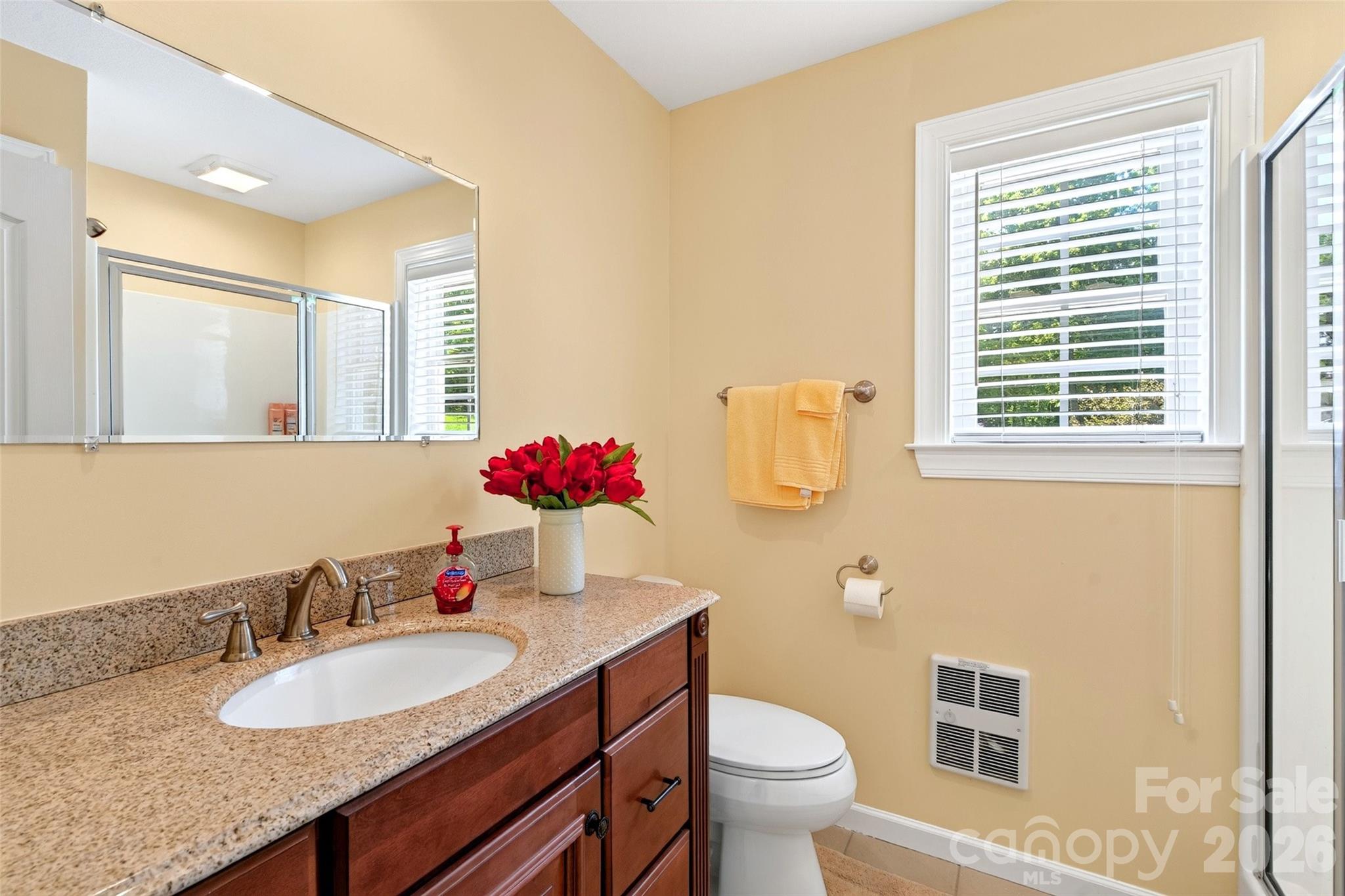 1174 Dale Road — Spruce Pine