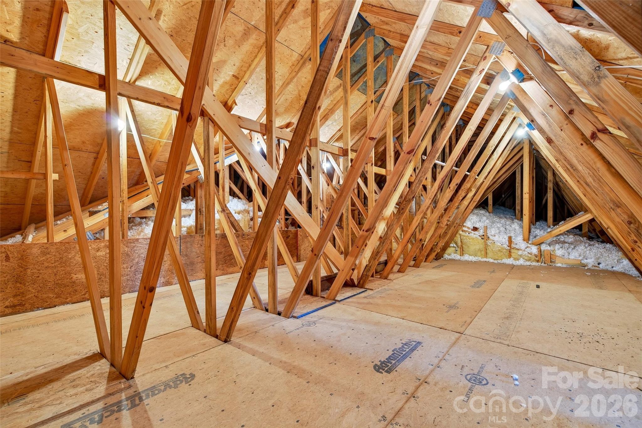 1174 Dale Road — Spruce Pine