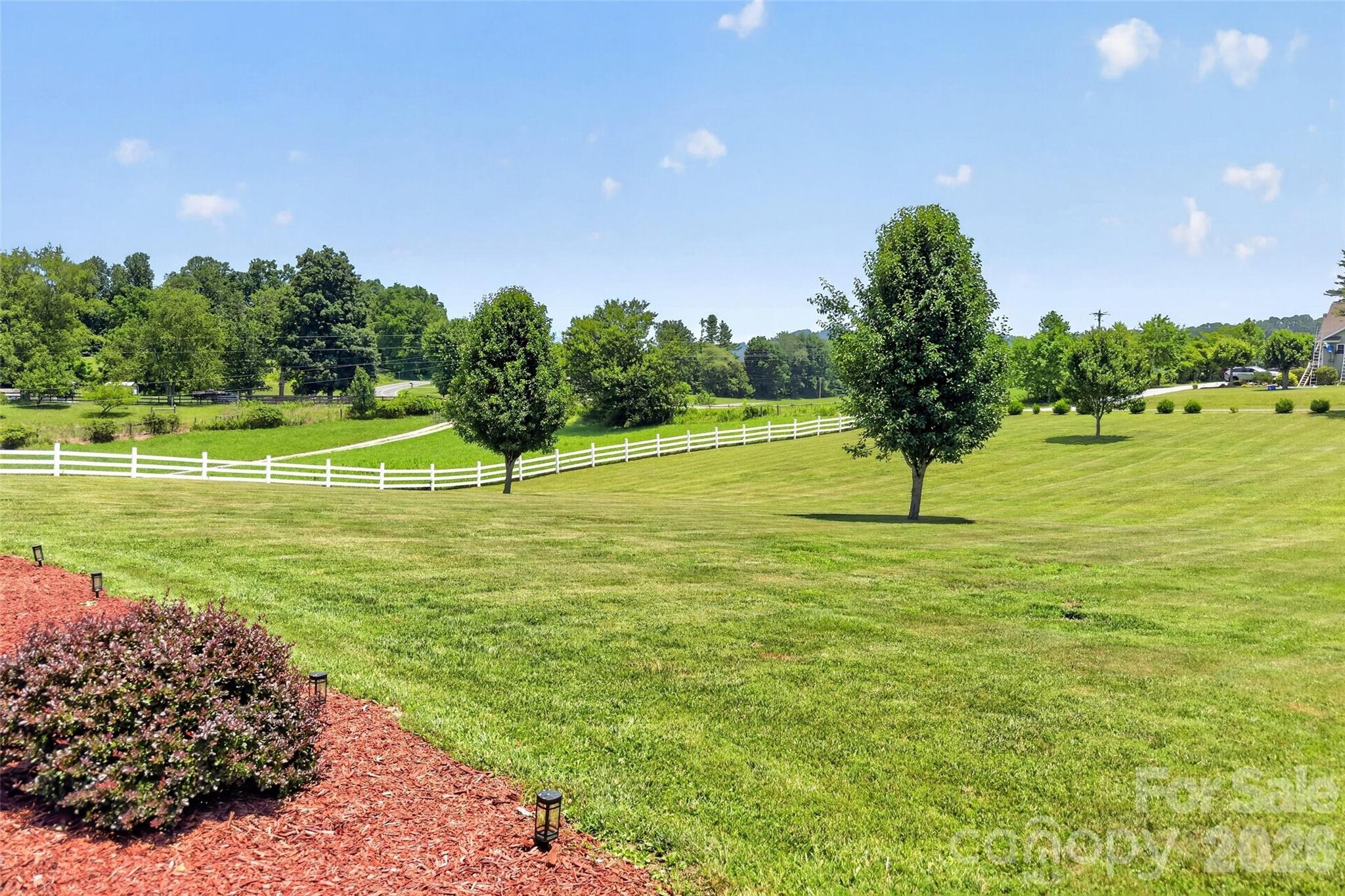 1174 Dale Road — Spruce Pine