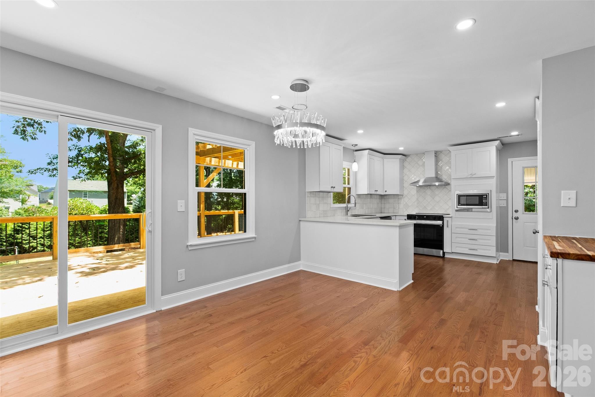840 Marions Country Lane — Rural Hall