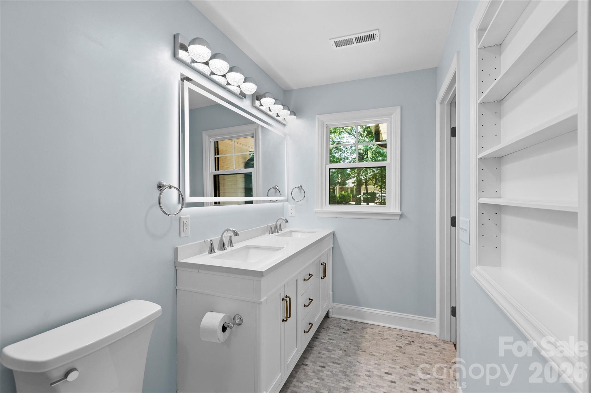 840 Marions Country Lane — Rural Hall