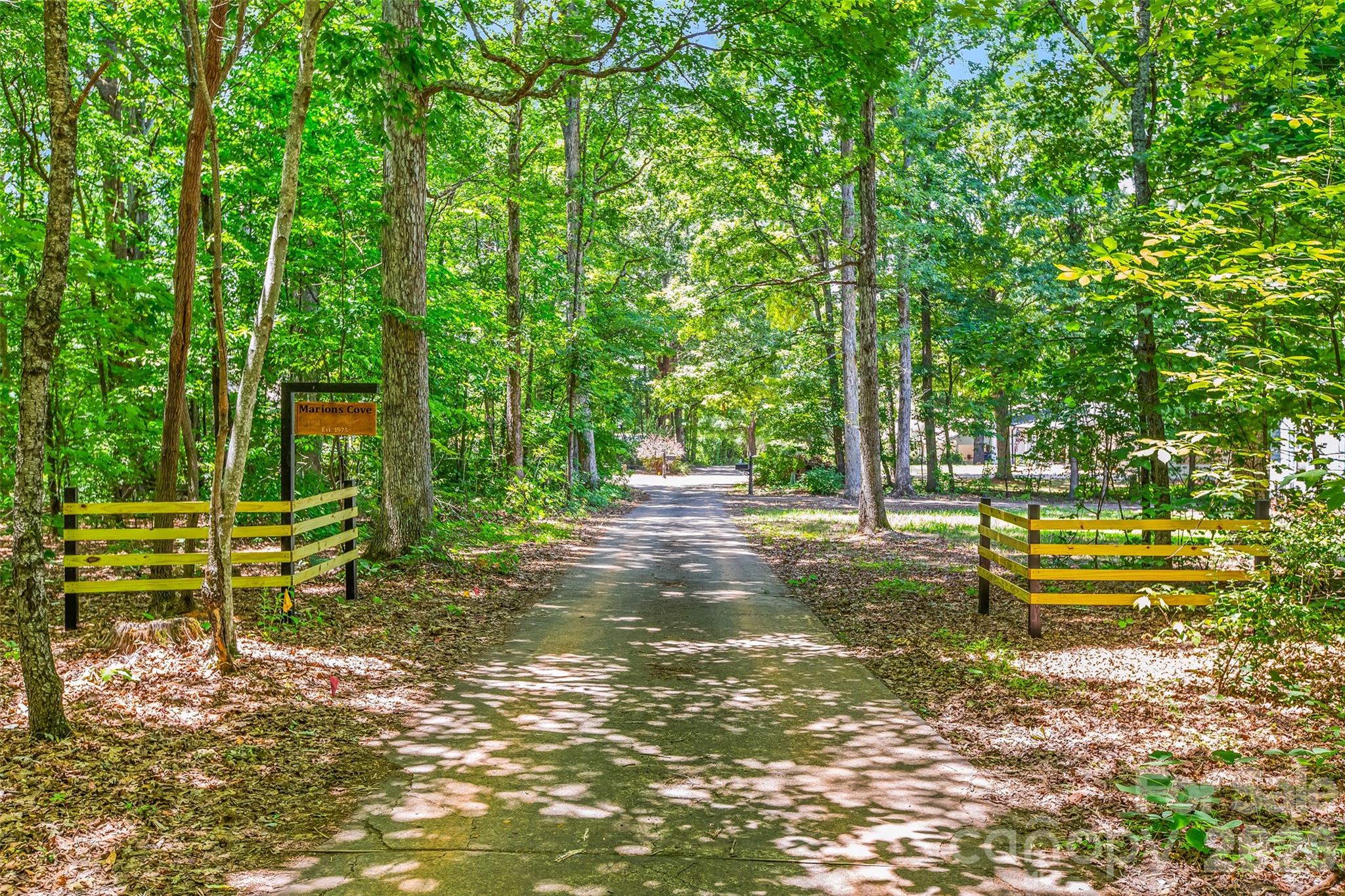 840 Marions Country Lane — Rural Hall