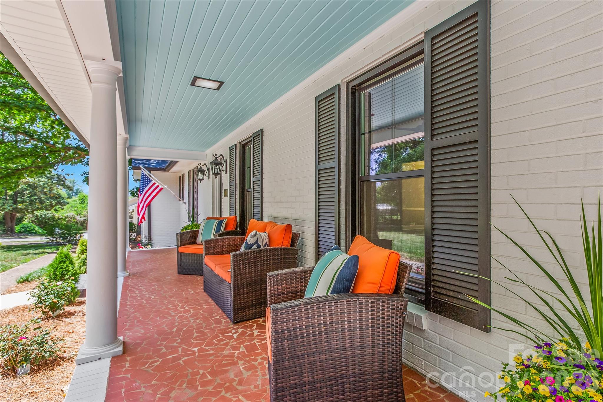 840 Marions Country Lane — Rural Hall
