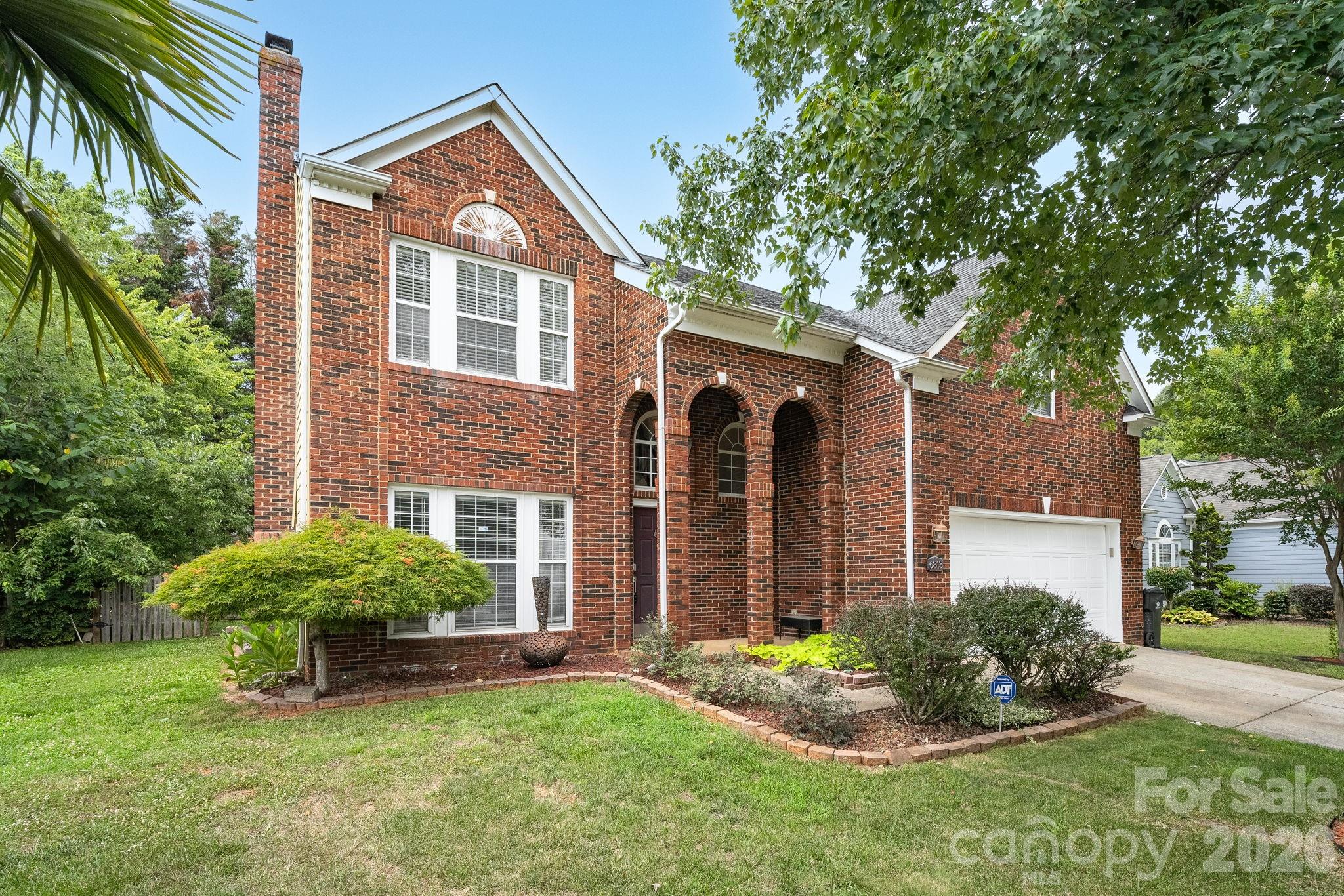 6813 Neuhoff Lane — Charlotte