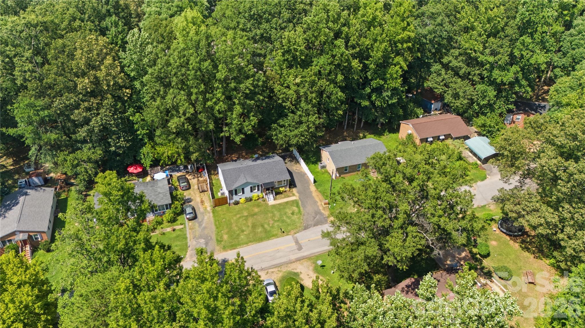 131 Hickory Lane — York