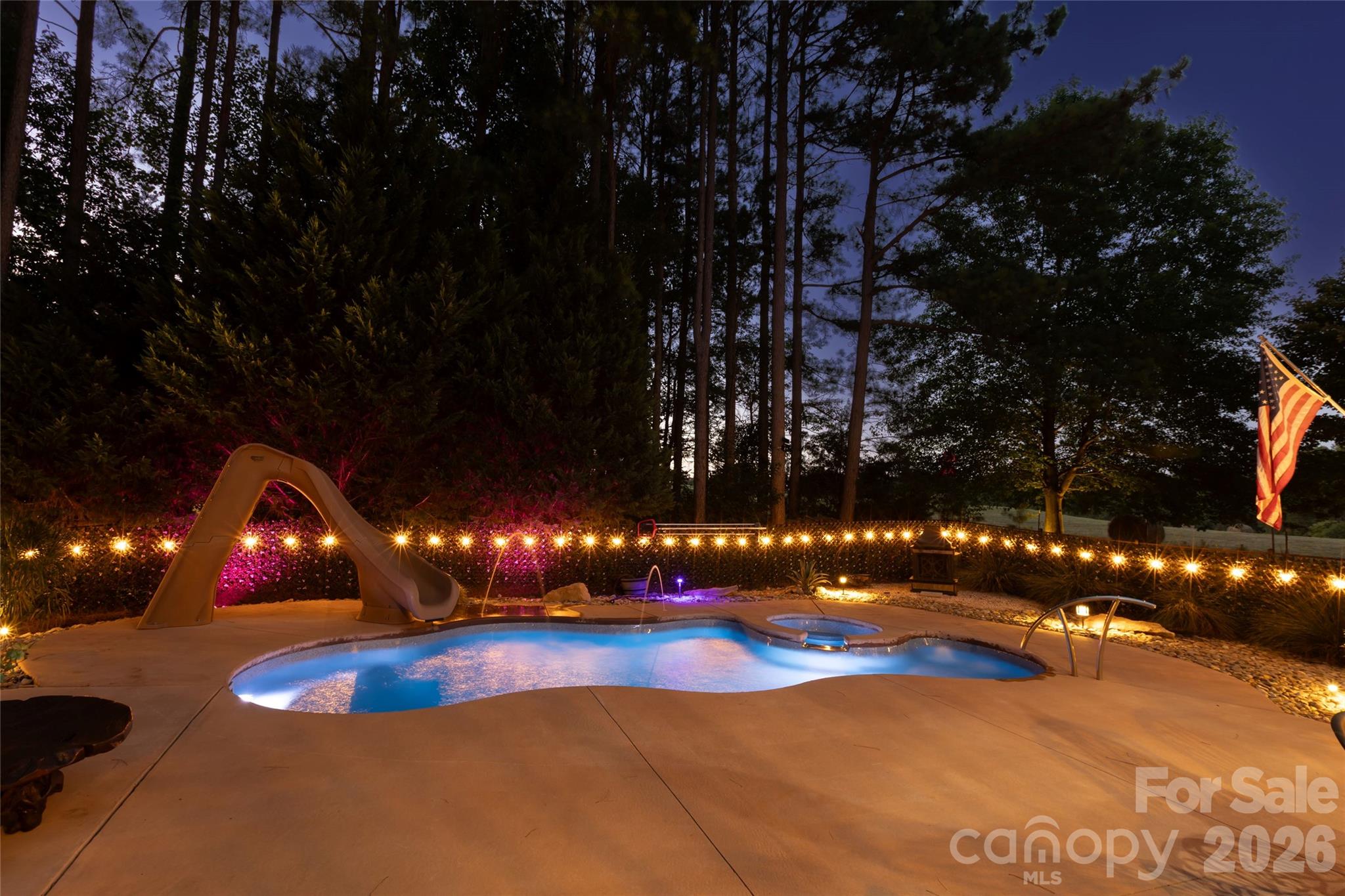 139 Waterbury Drive — Mooresville
