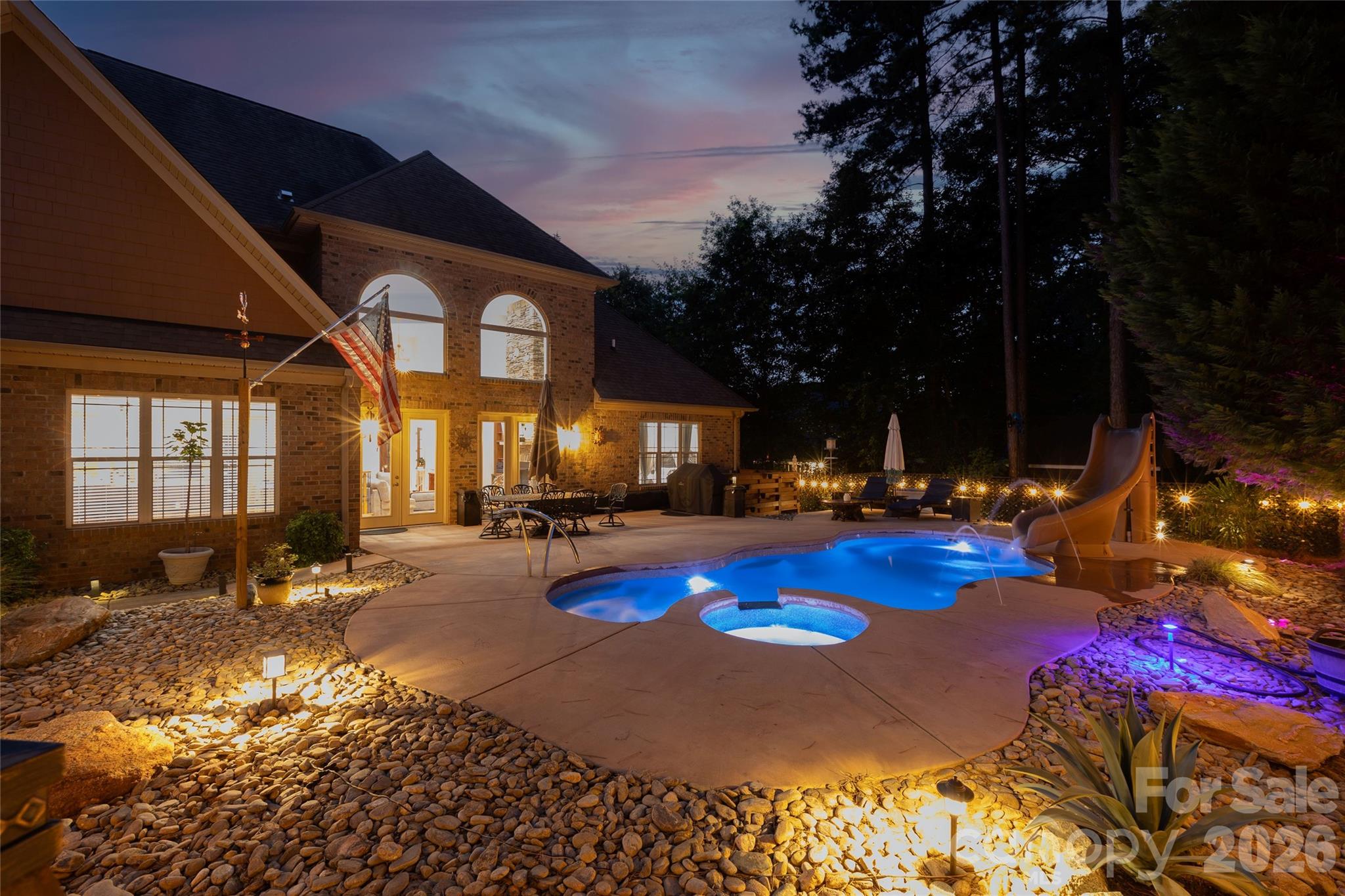 139 Waterbury Drive — Mooresville