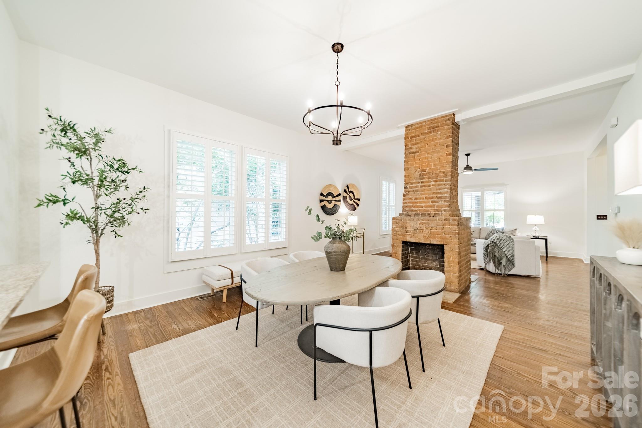 219 W Park Avenue — Charlotte