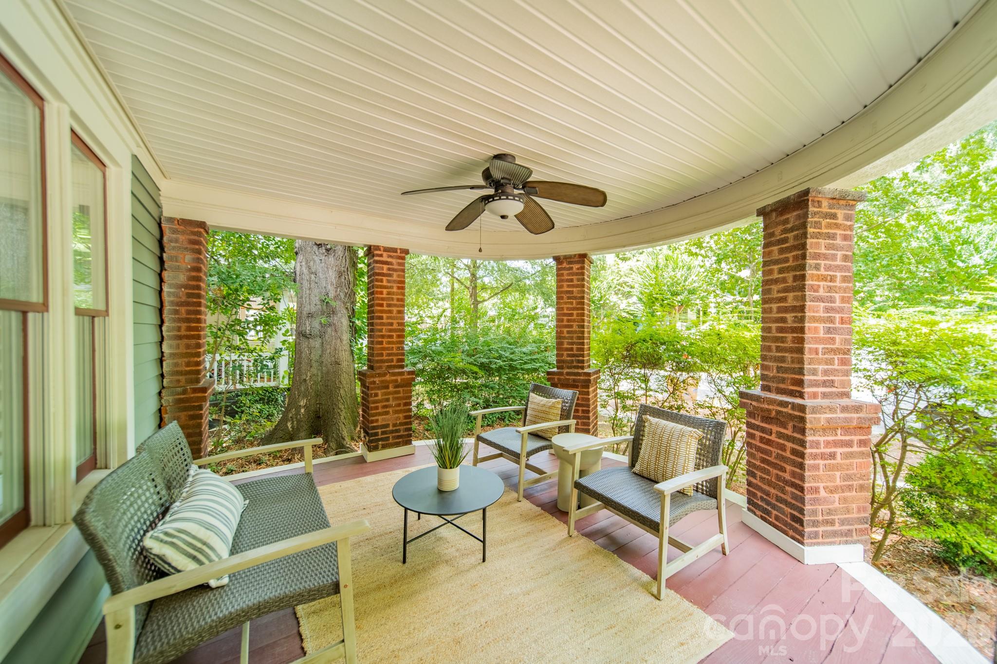 219 W Park Avenue — Charlotte