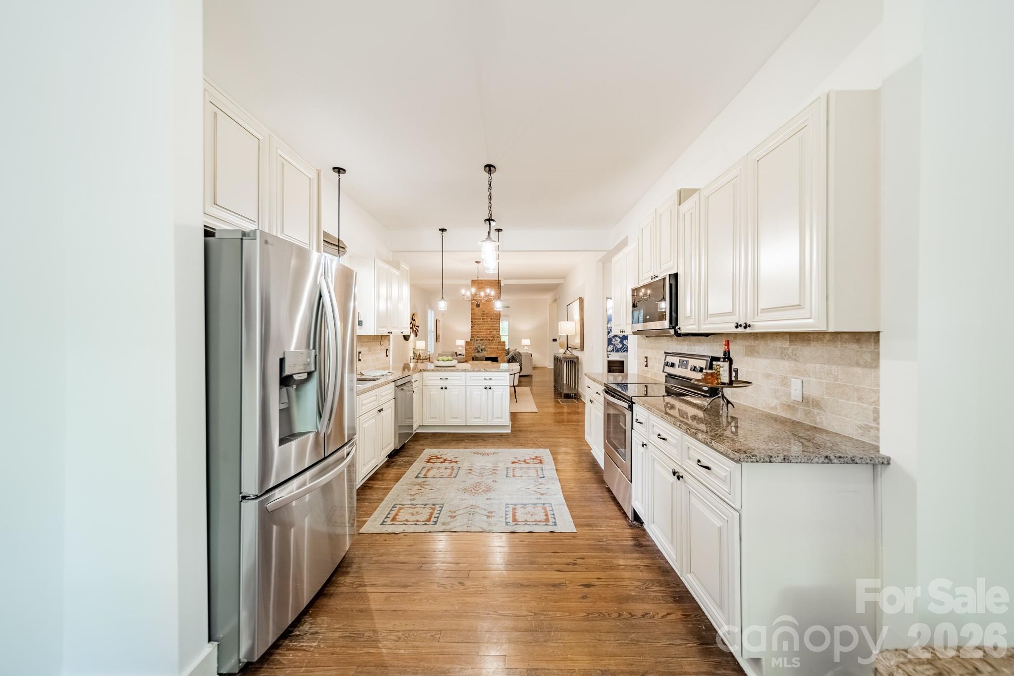 219 W Park Avenue — Charlotte