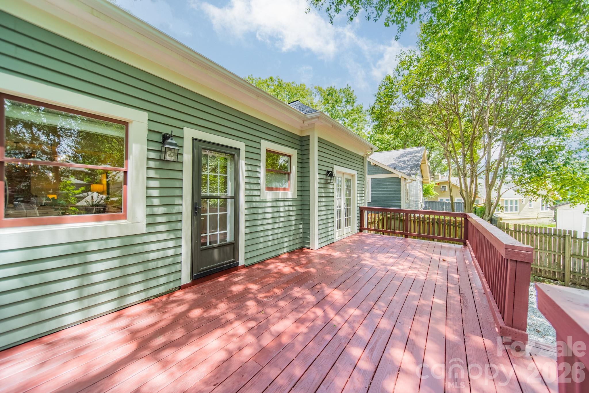 219 W Park Avenue — Charlotte