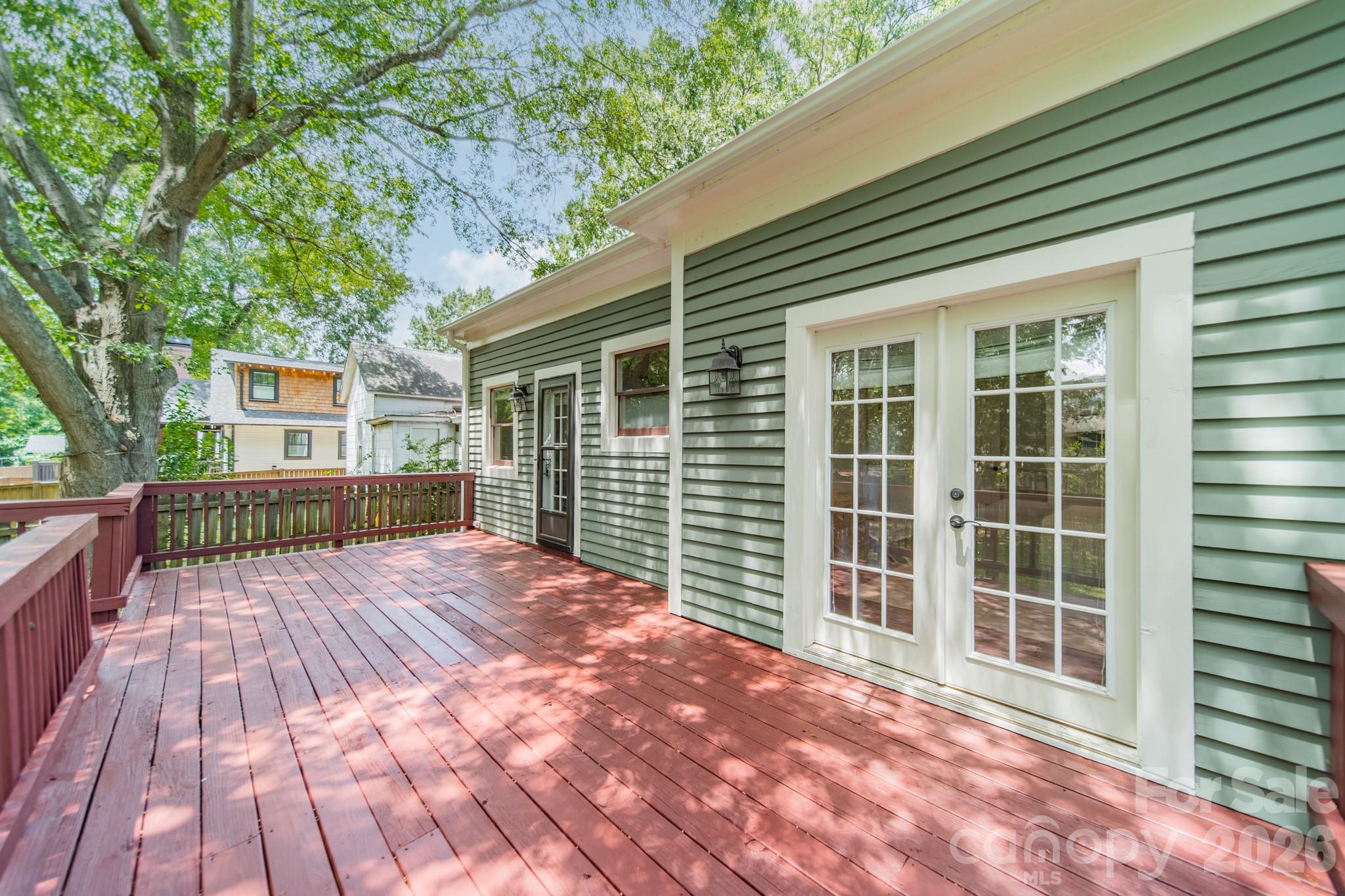 219 W Park Avenue — Charlotte
